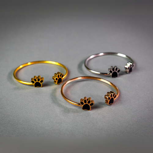 PULSERA CON HUELLITAS